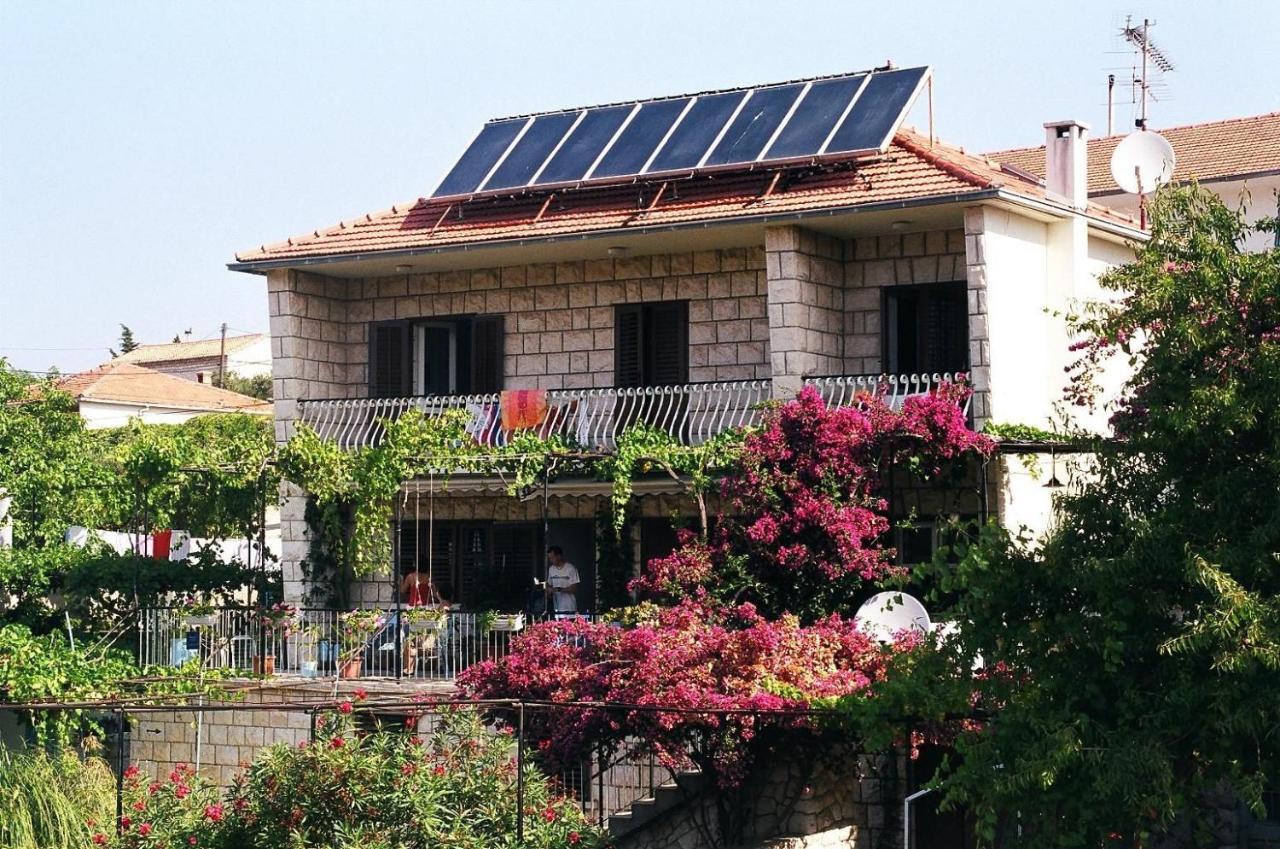 Noor Apartment And Room Hvar Town Exterior photo